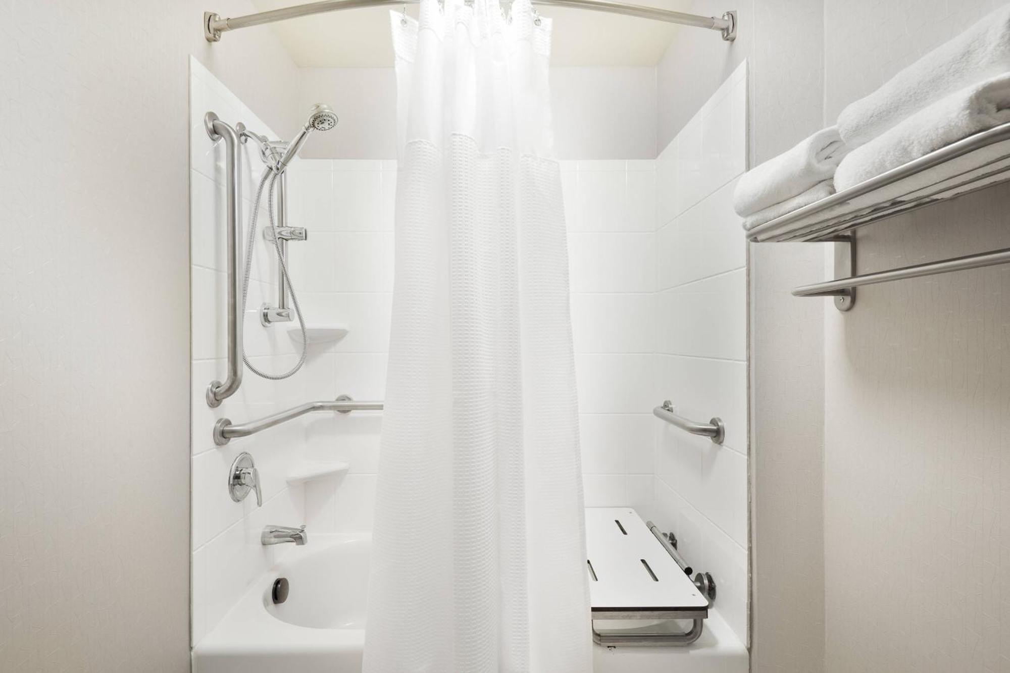 Springhill Suites By Marriott Wheeling Triadelphia Area Exteriör bild