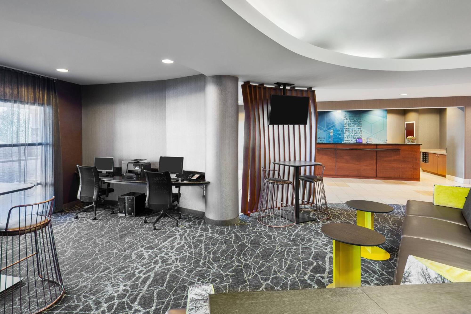 Springhill Suites By Marriott Wheeling Triadelphia Area Exteriör bild