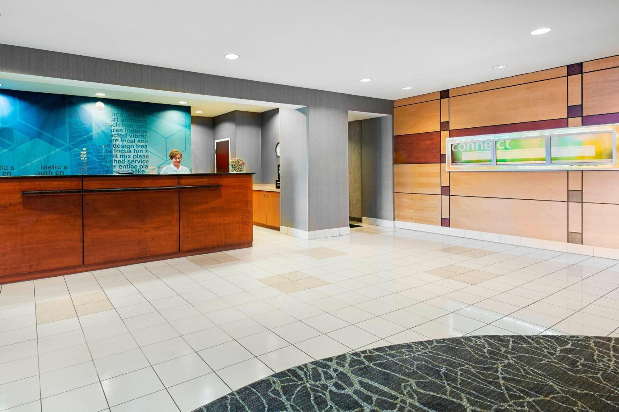Springhill Suites By Marriott Wheeling Triadelphia Area Exteriör bild