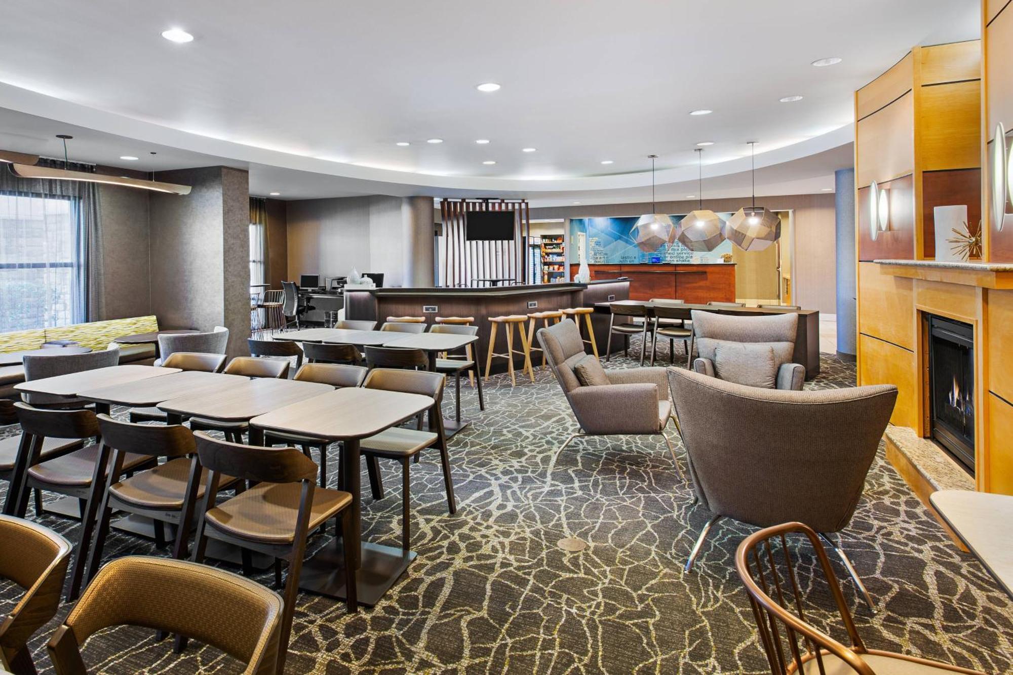 Springhill Suites By Marriott Wheeling Triadelphia Area Exteriör bild