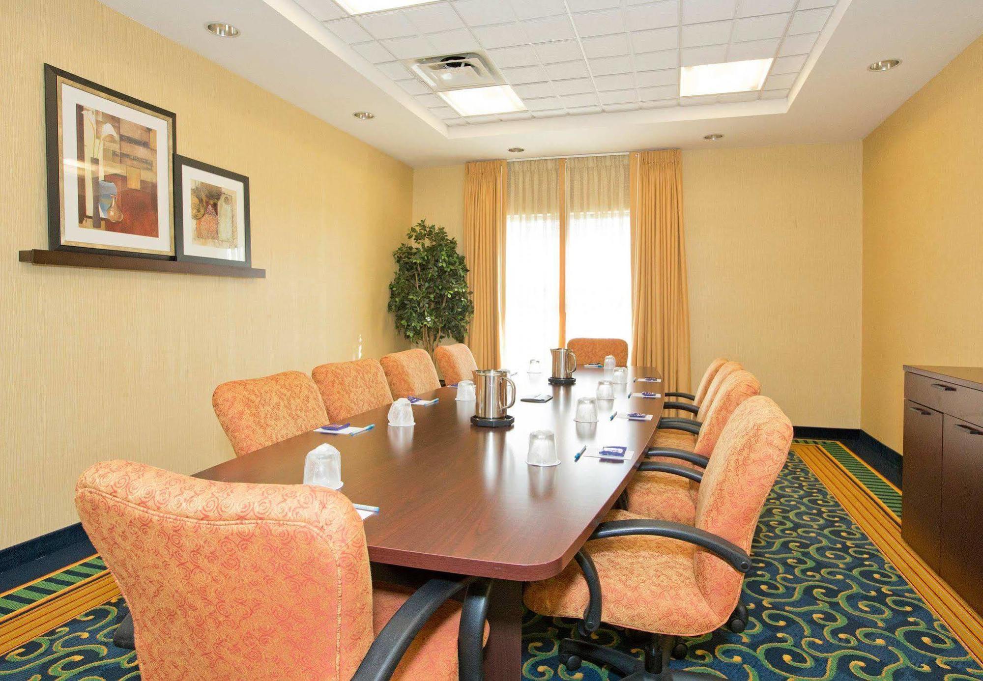 Springhill Suites By Marriott Wheeling Triadelphia Area Exteriör bild