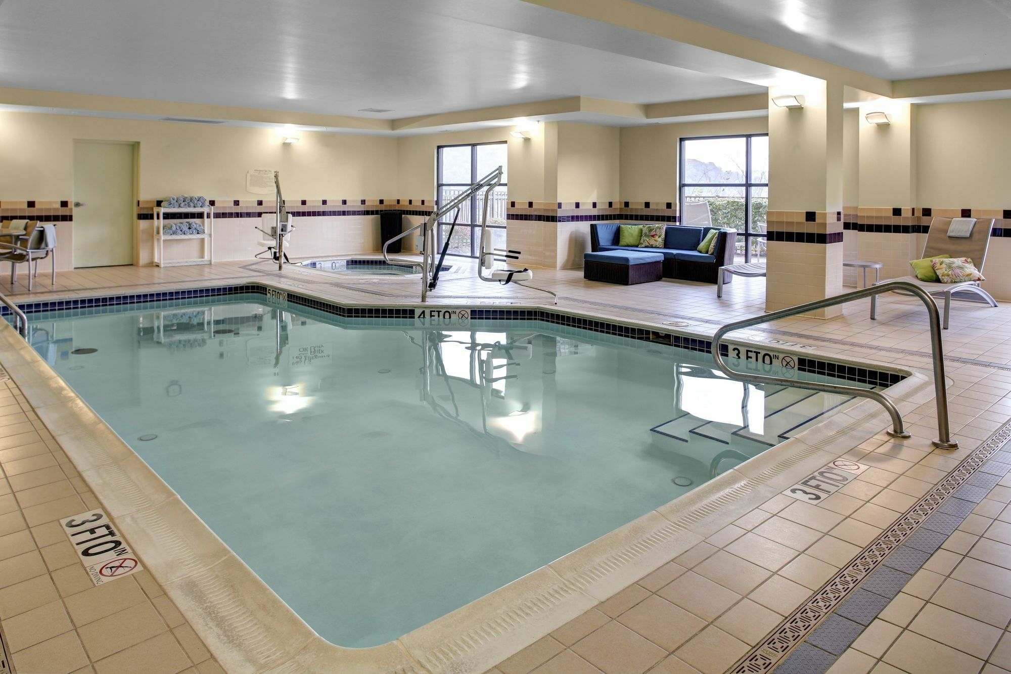 Springhill Suites By Marriott Wheeling Triadelphia Area Exteriör bild