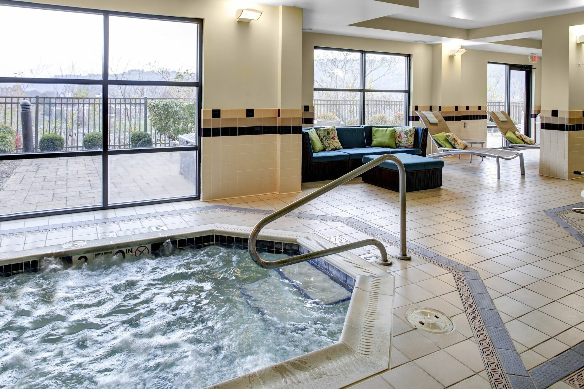 Springhill Suites By Marriott Wheeling Triadelphia Area Exteriör bild